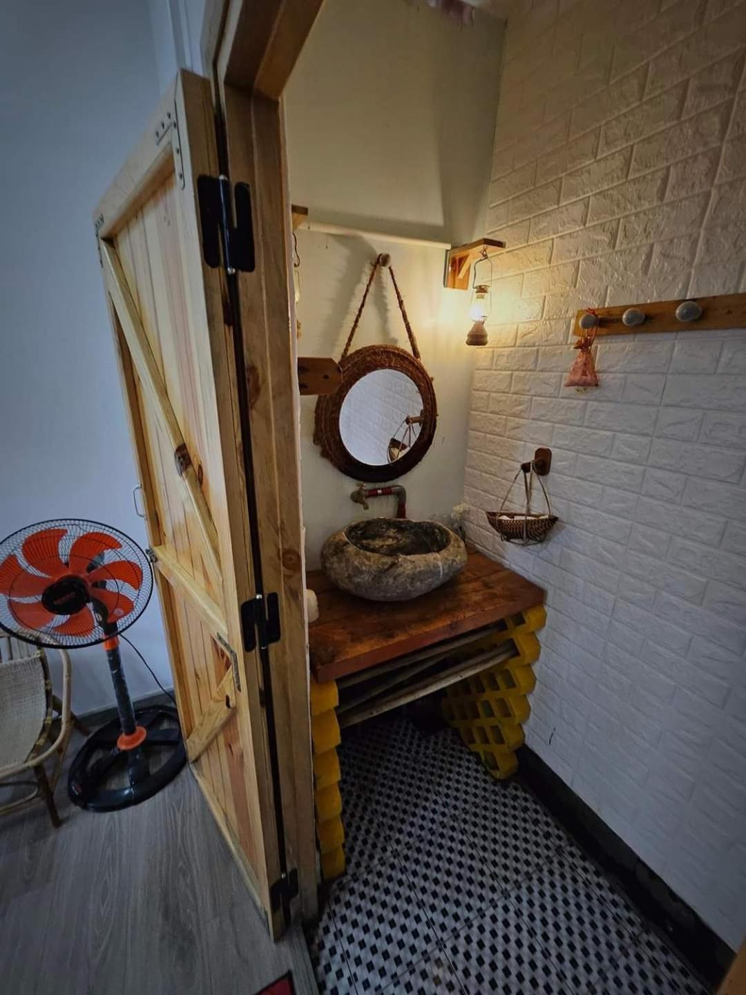 Homestay- Nha Nghi Xom Ro Dong Tac ภายนอก รูปภาพ